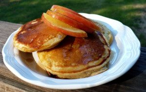 spiced apple pancakes- tangylife