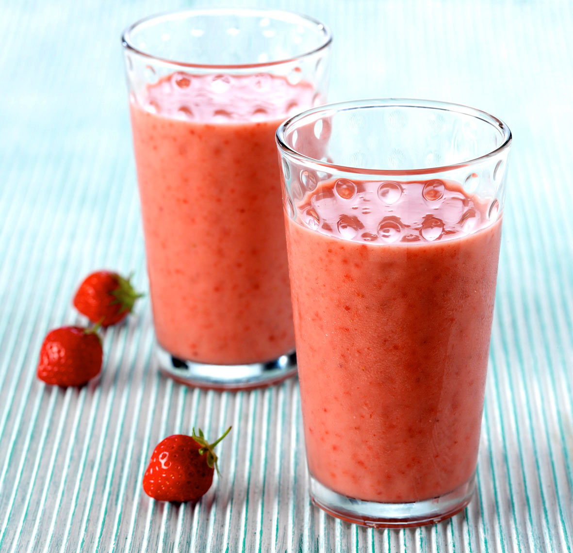 strawberry smoothie tangylife